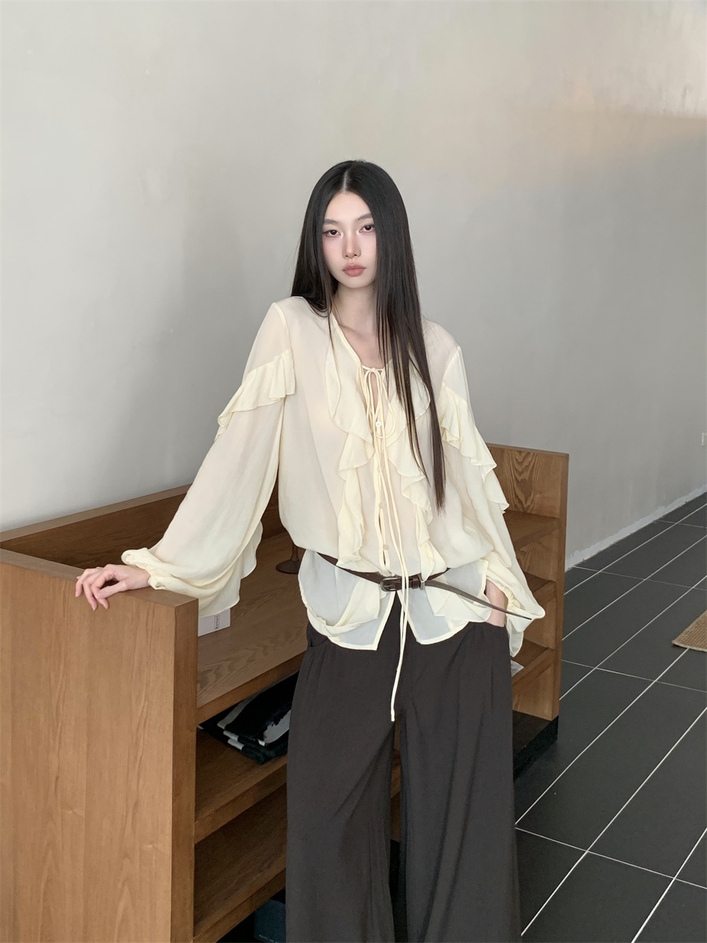 CHEERART Ruffles V Neck Tie Fr – Street Fashion Fall 2025 recenzja i cena