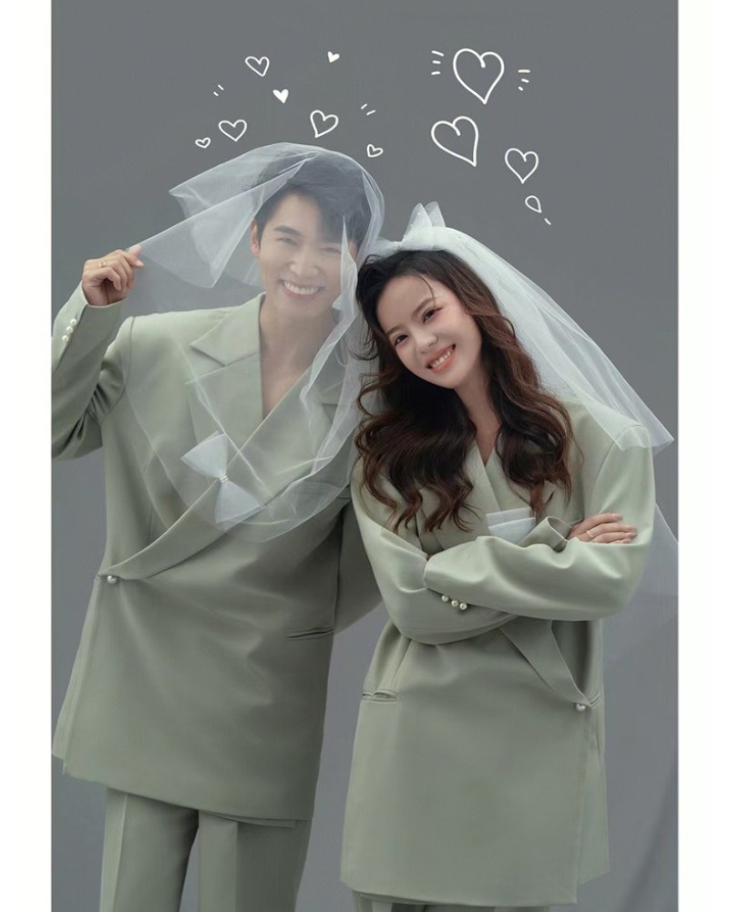 2023 New Fashion Couple Photog – Street Fashion Magazines recenzja i cena